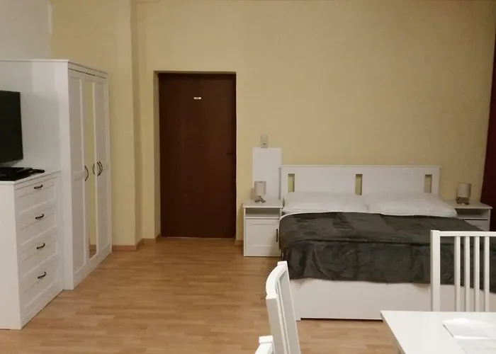 Apartment Nahe Rosenhuegel
